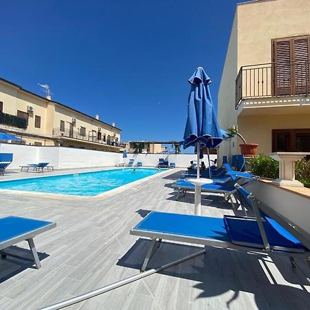 Blue Coral Apartment ซานวิโต โลคาโป ภายนอก รูปภาพ